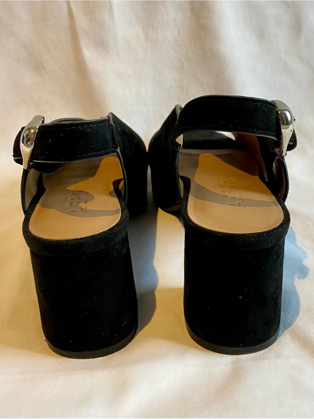 Aerosoles Cornelia Black Suede Peep-Toe Platform Sandal, size 7.5 - Picture 3 of 6
